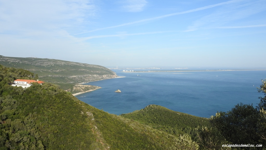 https://escapadesdemalou.com/2017/05/parc-naturel-de-la-serra-da-arrabida/