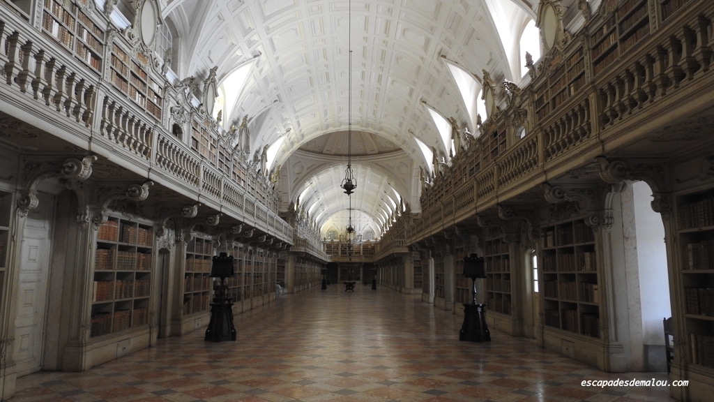 https://escapadesdemalou.com/2017/12/le-palais-de-mafra/
