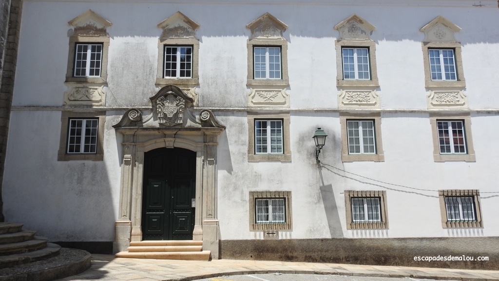 https://escapadesdemalou.com/2018/07/portalegre/
