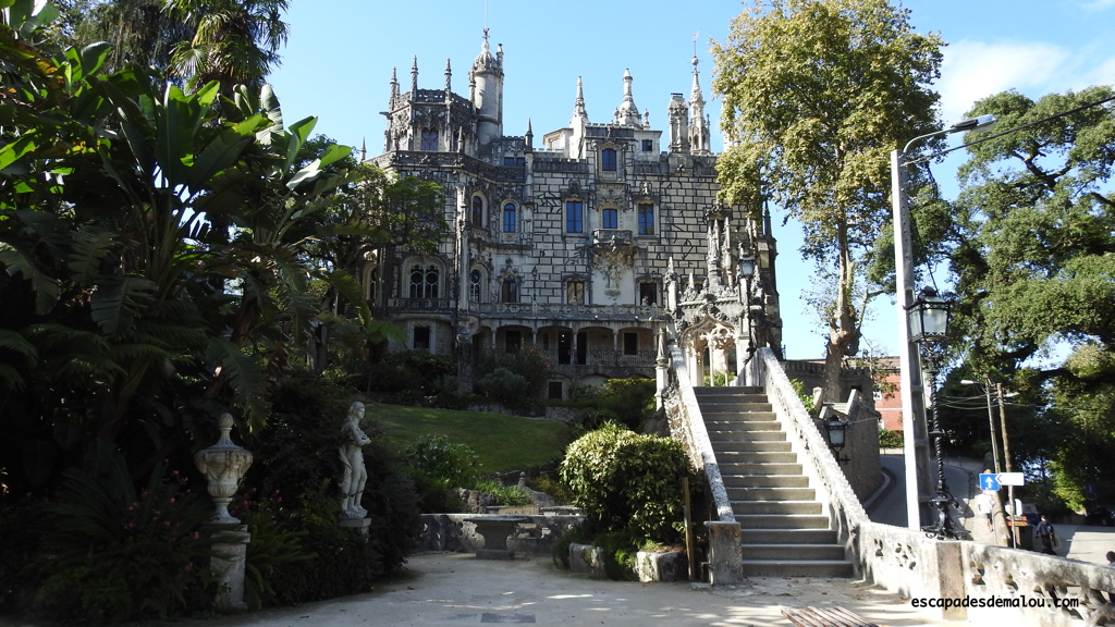 https://escapadesdemalou.com/quinta-da-regaleira-a-sintra-un-endroit-mysterieux/